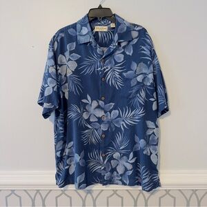 Caribbean Silk Blend XL Blue Hawaii Flowered Short Sleeve Shirt RN 58909 Casual